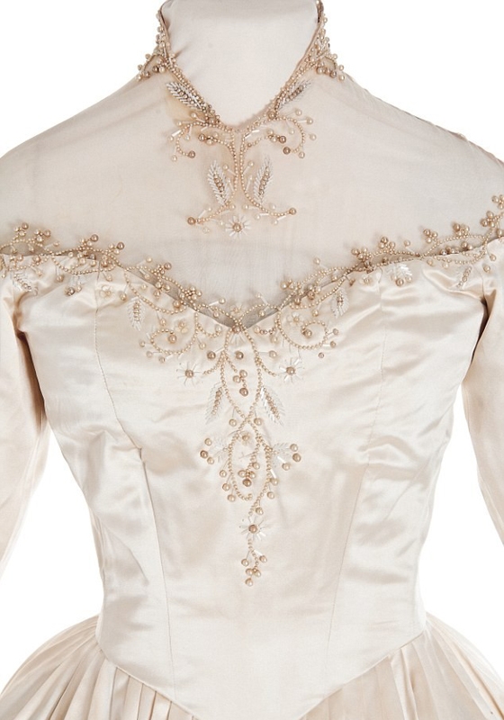 373470-elizabeth-taylors-wedding-dress