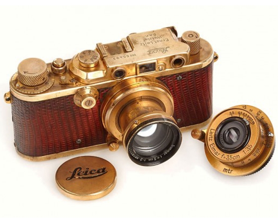 Gold-Plated-Luxury-1931-Leica-Camera-Auctioned-for-683000-01-630x396