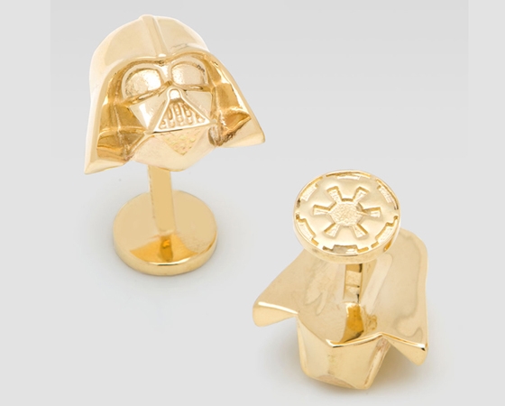 gold-darth-vader-and-yoda-cufflinks-2