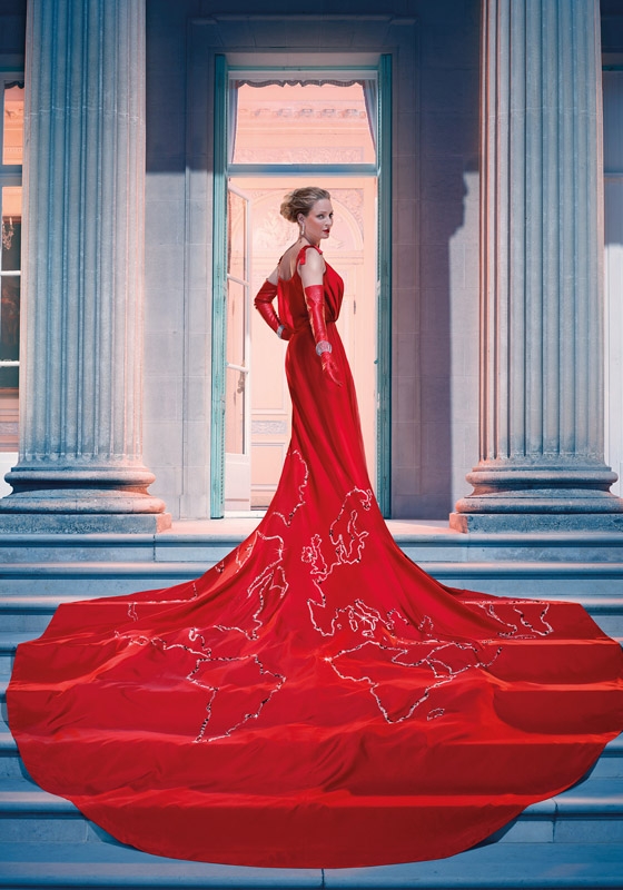00 Campari Calendar 2014Worldwide CelebrationINTROlrRussia