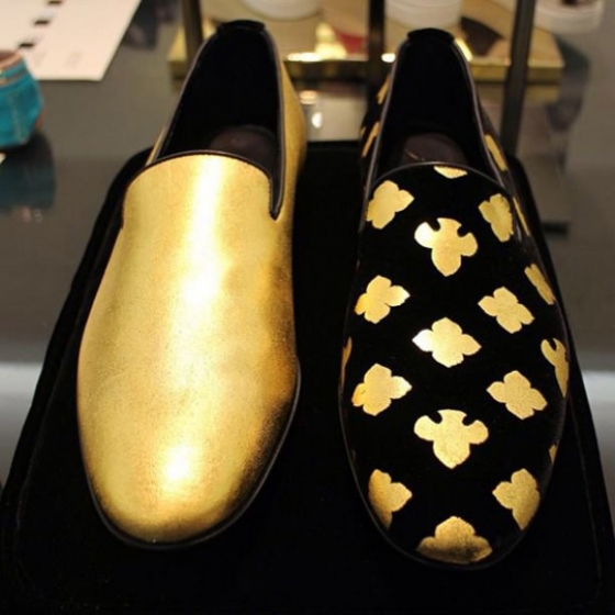 alberto-moretti-gold-shoes-3-600x600