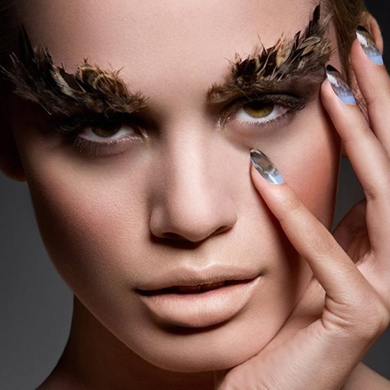 ciate-feathered-manicure-2