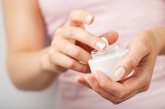 moisturizer-for-acn-1024x682