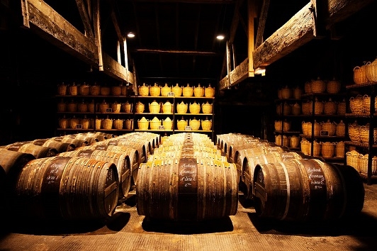 cognac-oak-casks