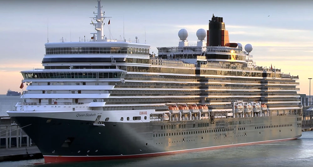 Queen Elizabeth3