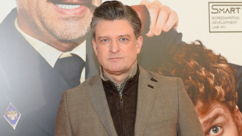 СЕРГЕЙ КОМАРОВ