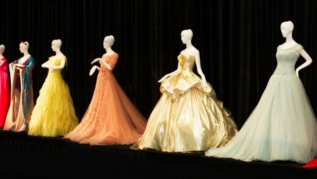 Сказочная мода: Disney продаст платья героинь своих мультфильмов