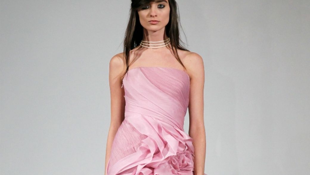 Брак в розовом цвете: Новая коллекция платьев Vera Wang