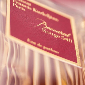 Maison Francis Kurkdjian представил новогоднюю коллекцию ароматов