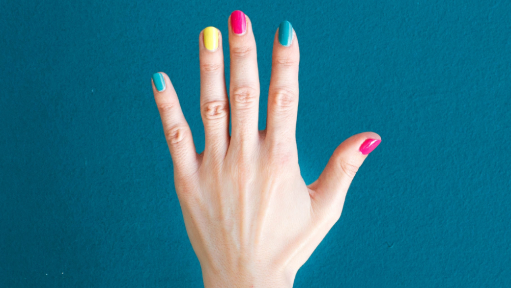 Маникюр 2020: 8 ногтевых дизайнов, которые вышли из моды