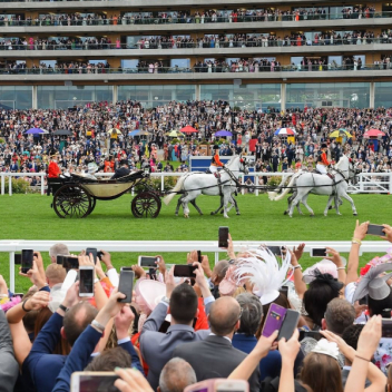 Скачки Ascot 2020: показ самых красивых шляпок в Instagram