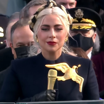 Инаугурация Джо Байдена: Леди Гага и Дженнифер Лопес поддержали нового президента Америки