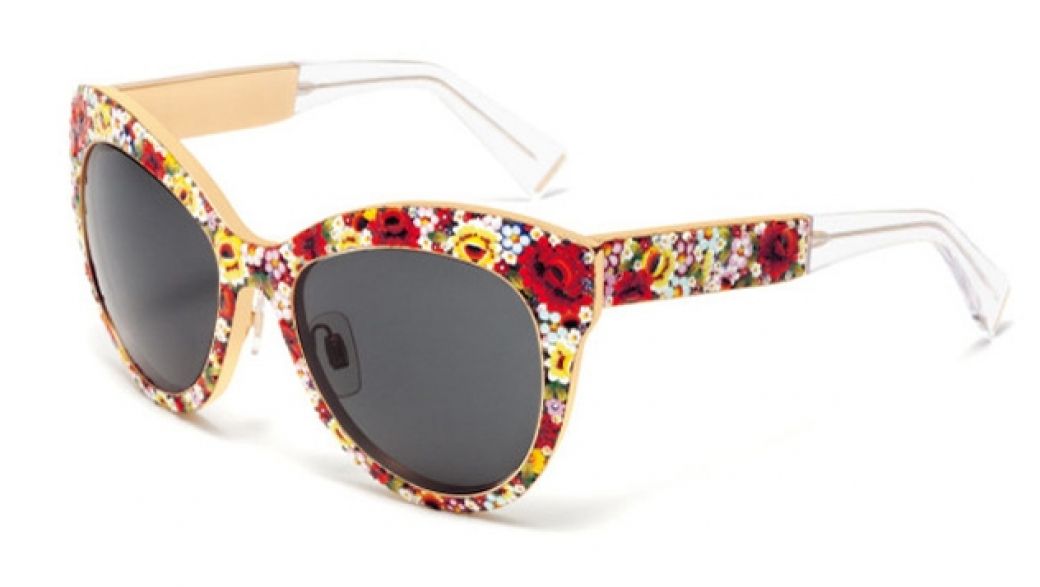 Раз стекляшка, два стекляшка: Dolce & Gabbana защитит от солнца цветочными очками