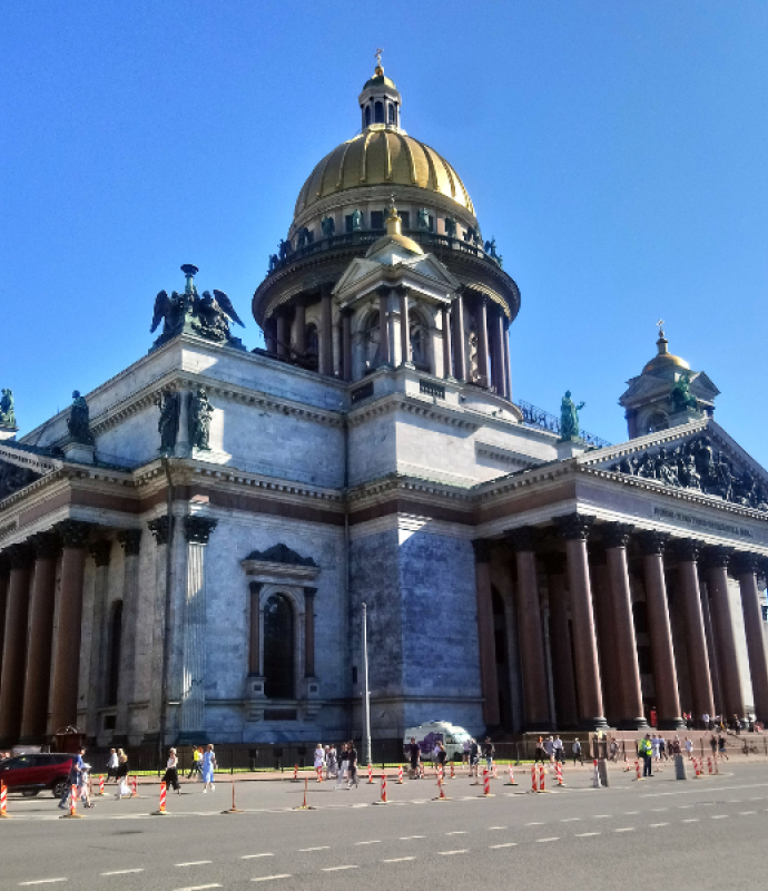 Путешествие по России: 5 мест куда стоит направиться на майские праздники