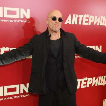Дмитрий Нагиев, Антон Лапенко, Наталья Рудова и другие гости на премьере сериала «Актёрище»