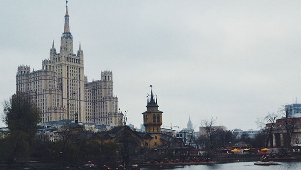 Сквозь века: Лучшие места для прогулки по осенней Москве