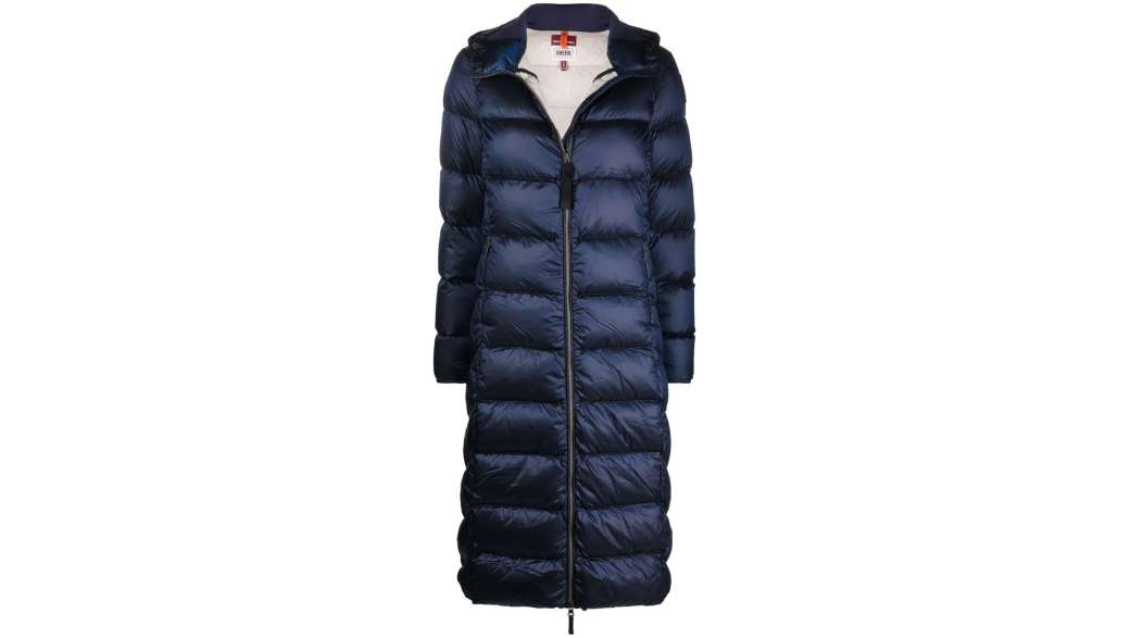 Комбинезон, шуба или пальто: что купить, чтобы не замерзнуть зимой 