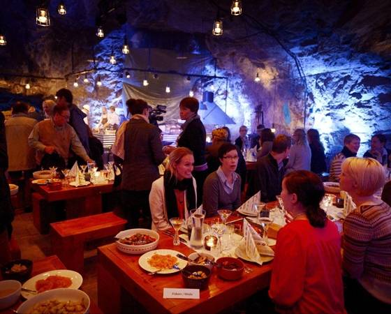 Ужин в подземелье: Ресторан Muru Pops Down