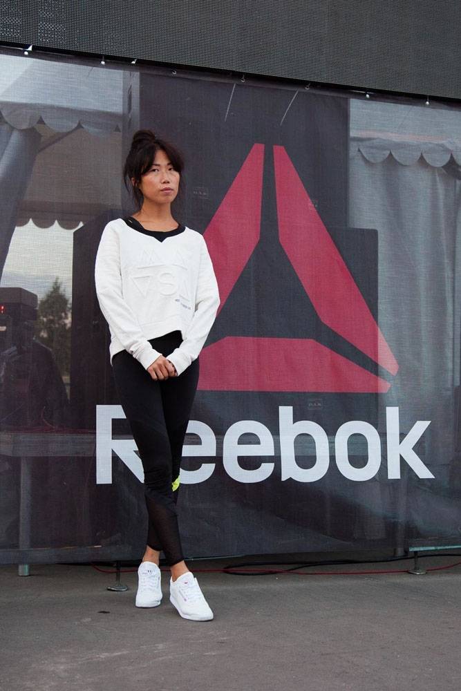 Тренировки Reebok Стань человеком со звездами