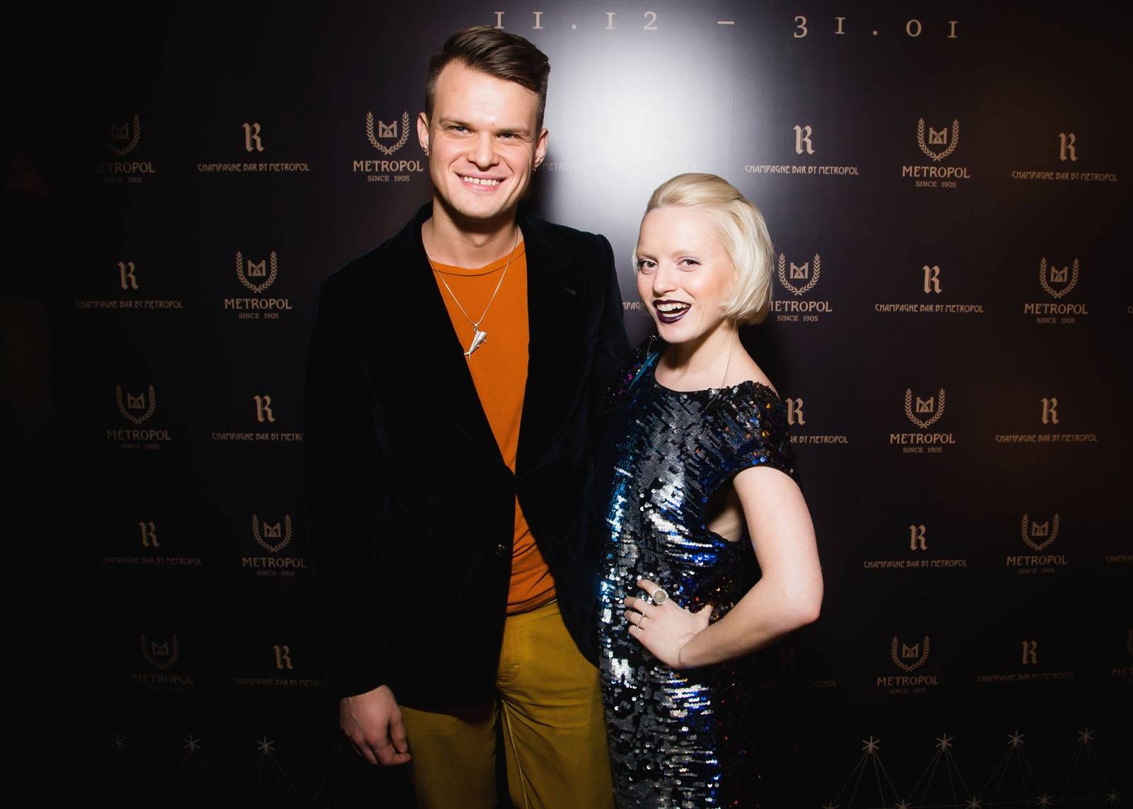 Открытие pop-up бара R Champagne Bar