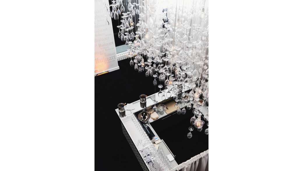 Открытие pop-up бара R Champagne Bar