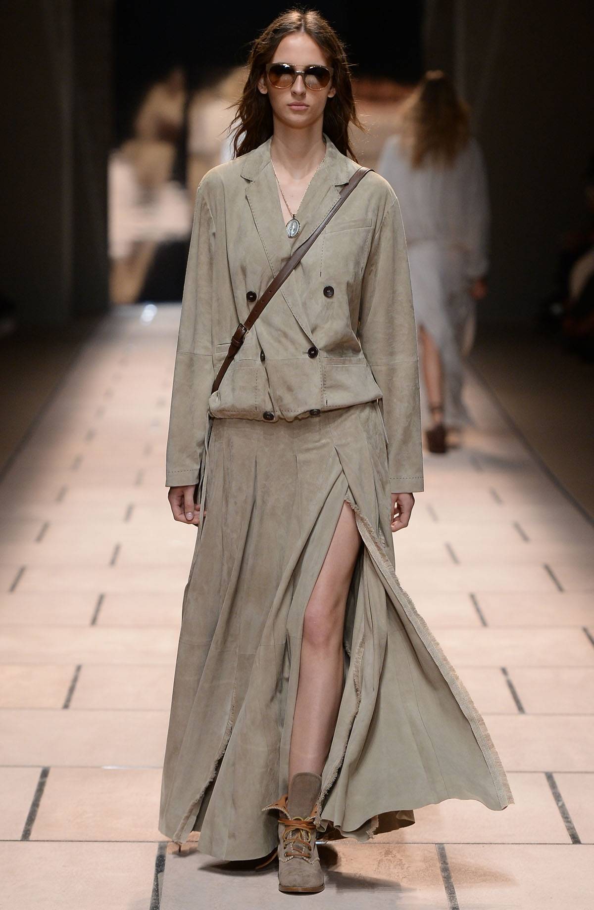 Традиции. Путешествия. Легкость. Новая коллекция Trussardi Весна – Лето 2016