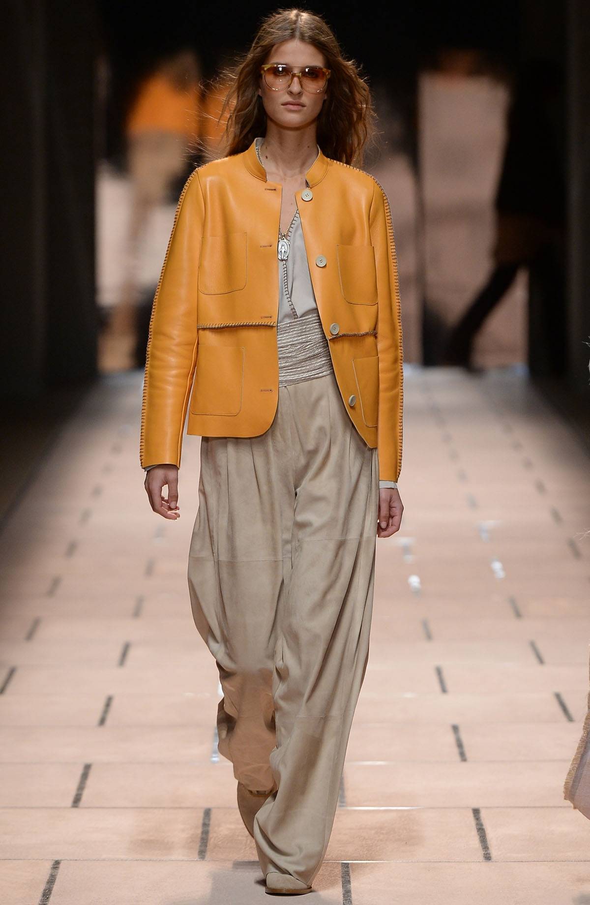 Традиции. Путешествия. Легкость. Новая коллекция Trussardi Весна – Лето 2016