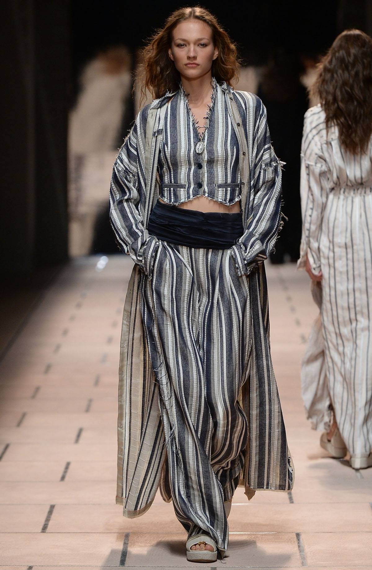 Традиции. Путешествия. Легкость. Новая коллекция Trussardi Весна – Лето 2016