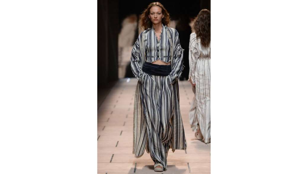 Традиции. Путешествия. Легкость. Новая коллекция Trussardi Весна – Лето 2016