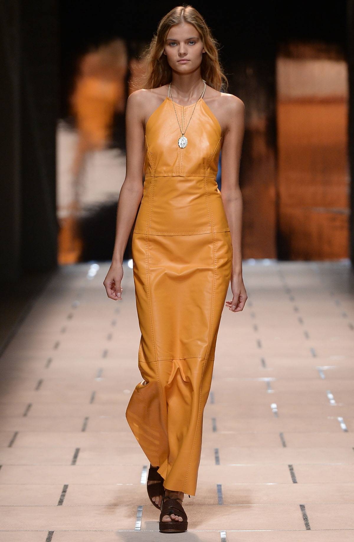 Традиции. Путешествия. Легкость. Новая коллекция Trussardi Весна – Лето 2016
