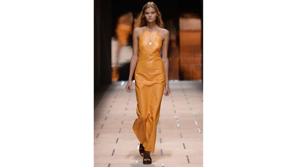 Традиции. Путешествия. Легкость. Новая коллекция Trussardi Весна – Лето 2016