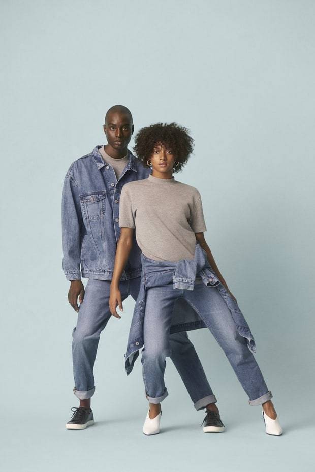 Утренний кофе: поцелуй увеличит губы, одежда унисекс от H&M, апартаменты люкс, кофе со вкусом виски