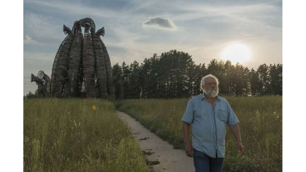 Николай Полисский представит инсталляцию воспевающую дерево в Парке Горького