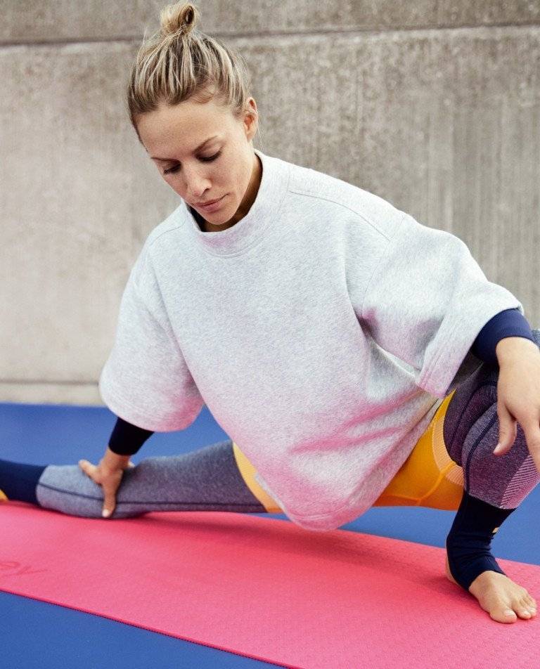 На спорте: новые коллекции спортивных костюмов