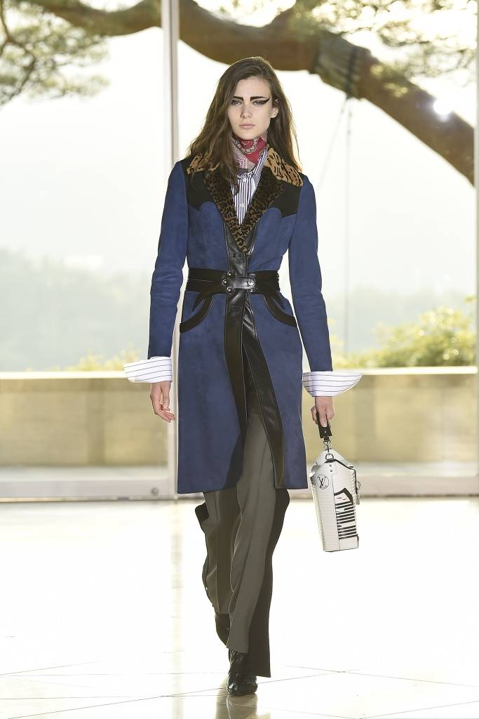 Утренний кофе: Япония от Louis Vuitton, пинап-макияж для лета