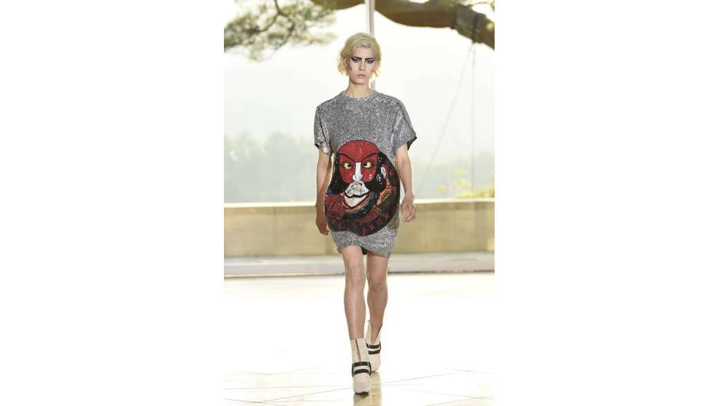 Утренний кофе: Япония от Louis Vuitton, пинап-макияж для лета