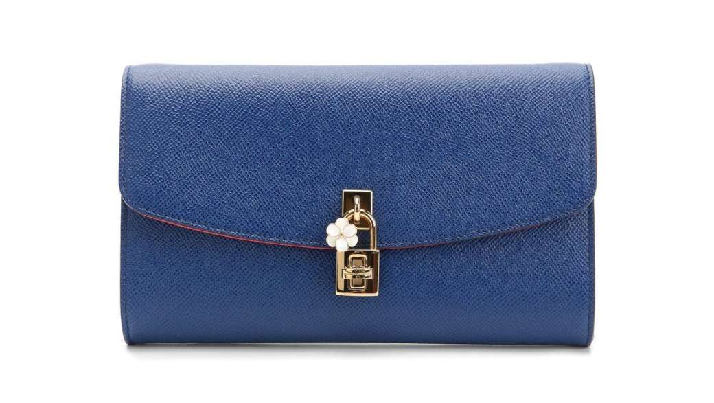 Королевский выбор: Почему Кейт Миддлтон предпочитает синий цвет?
